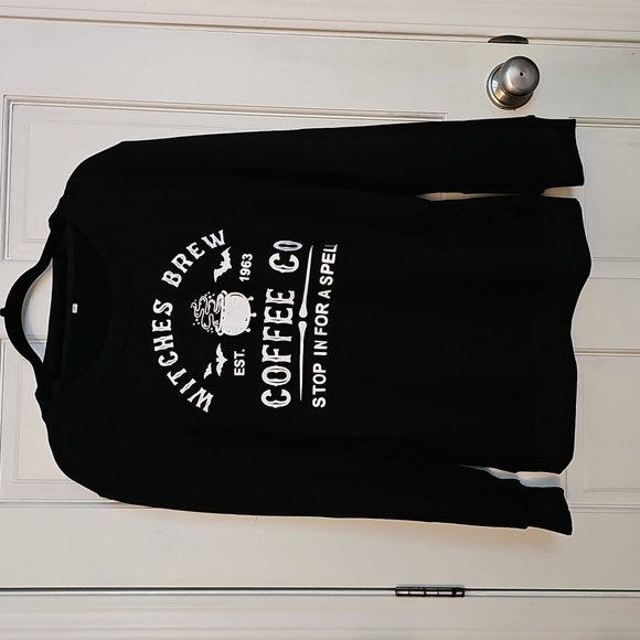 Women's Witches Brew Coffee Company Sweatshirt black white Sz M Like New - Picture 5 of 13